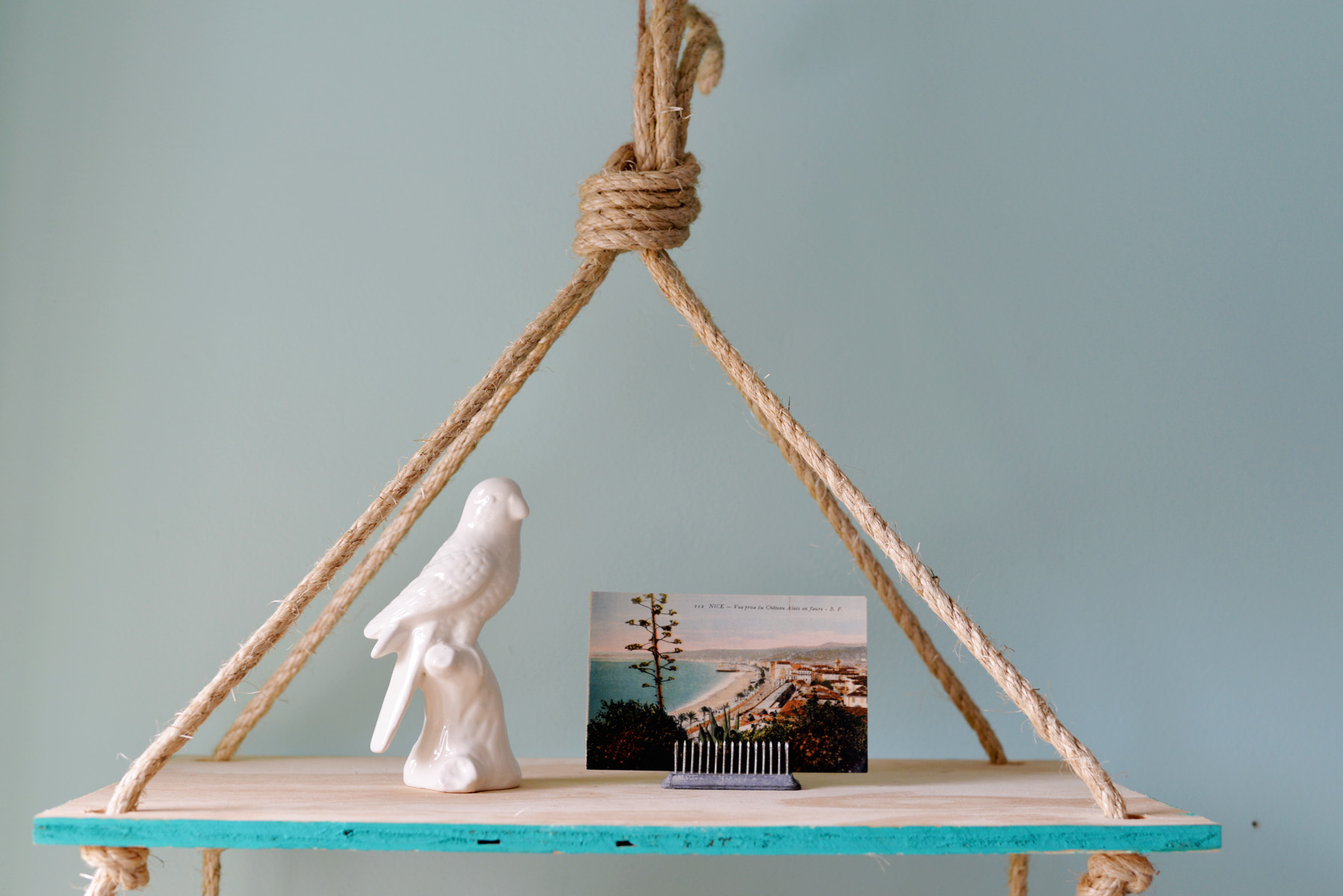 hanging rope shelf DIY