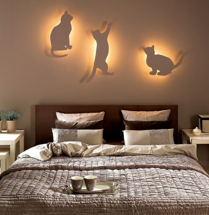 Ночники-кошки для спальни современного стиля
